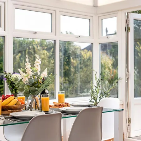 Hébergement de vacances Large 4bedroom House-parking -by Fabaccommodation Bristol